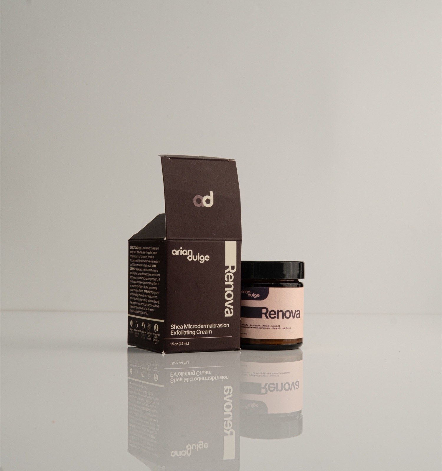 Arian Dulge Skincare — Product photography
